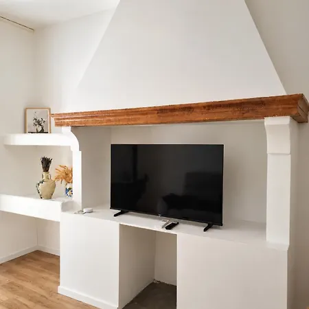 La Canopée Suites&spa Appart hôtel Calvisson